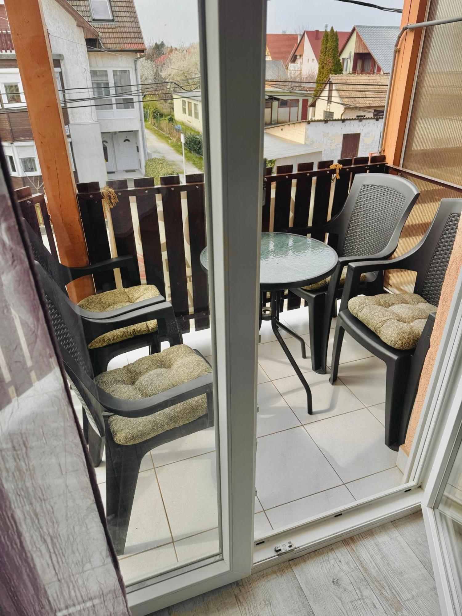 Sailor'S Apartman Шиофок Экстерьер фото