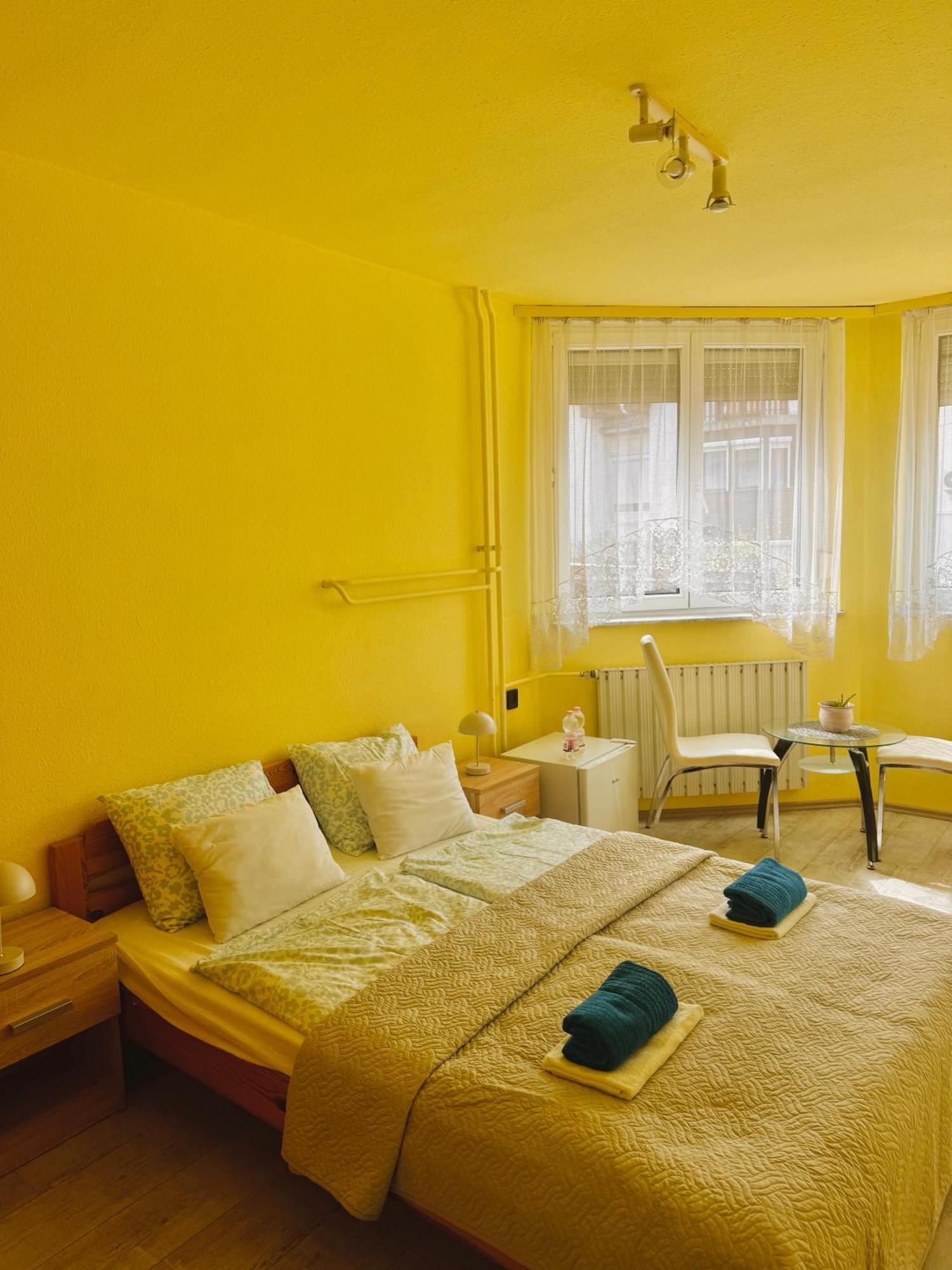 Sailor'S Apartman Шиофок Экстерьер фото